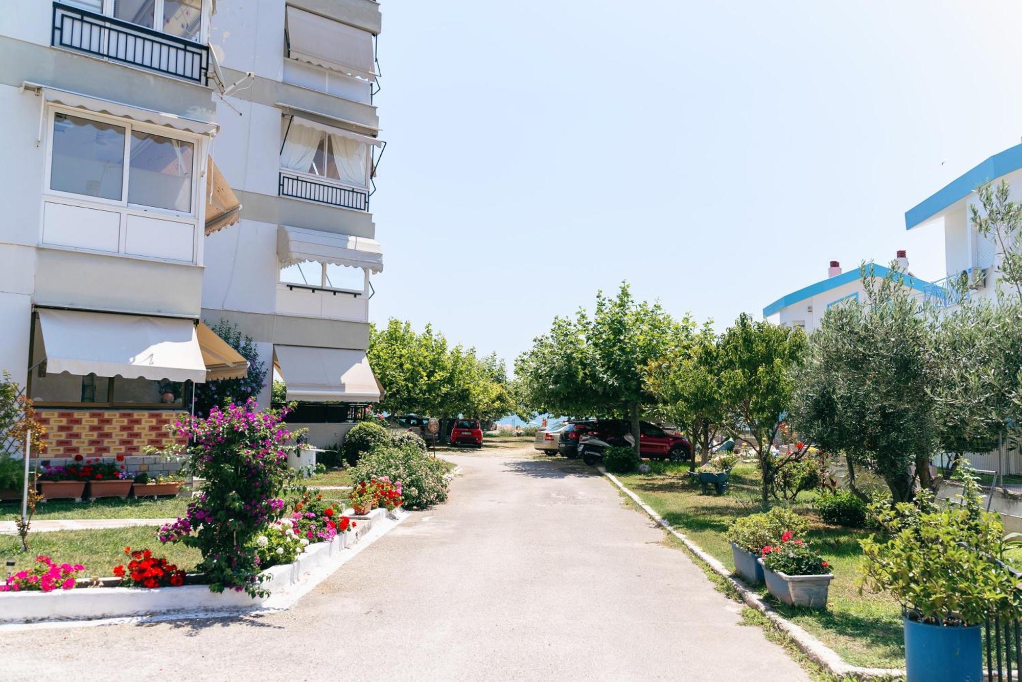 Aqua Heaven Appartement Nea Iraklitsa Buitenkant foto